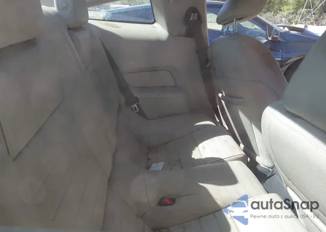 2011 Ford Mustang V6 Premium из США, поврежденный, VIN 1ZVBP8AM2B5145032